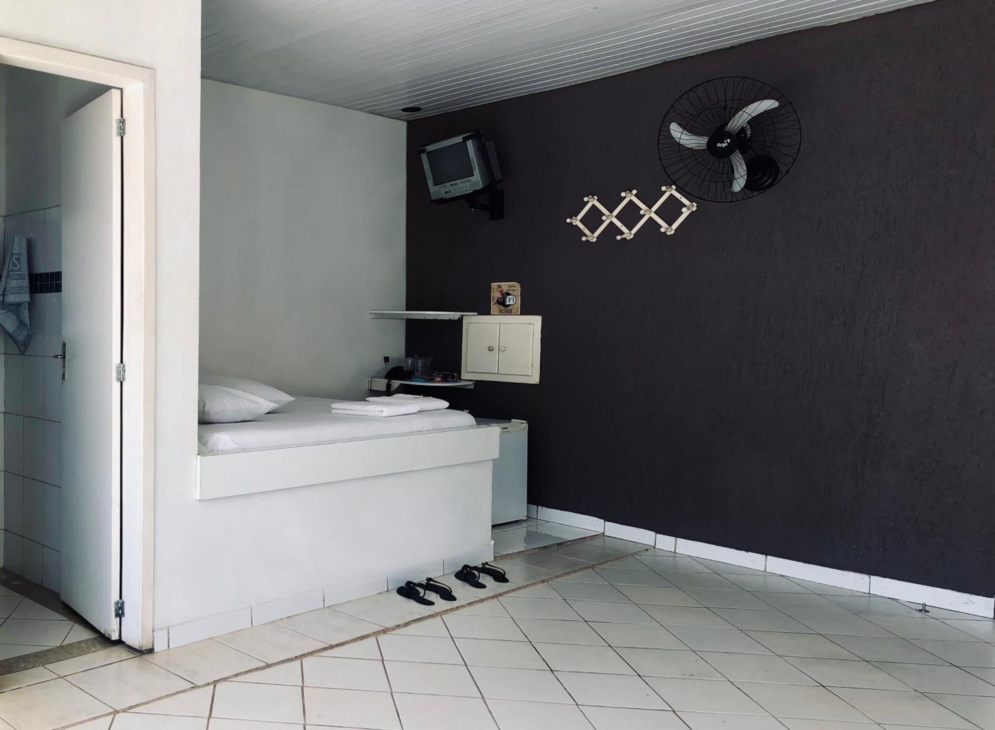 Motel Anonimus Passo Fundo Zimmer foto